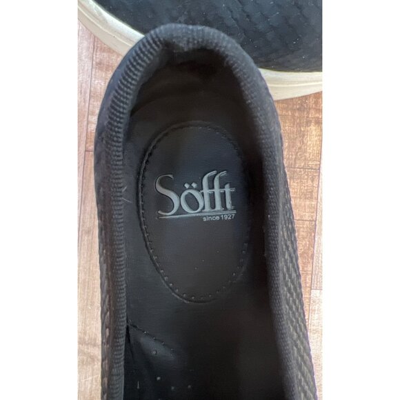 Söfft Black Slip-On Sneakers With Textured Upper & White Sole - Picture 3 of 5
